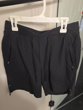 lululemon athletica Men's Black Athletic Shorts